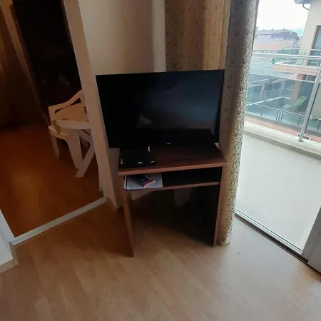 Guest House Sveti Vlas 公寓 *