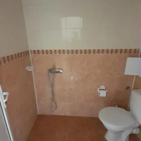 Guest House Sveti Vlas 圣弗拉斯