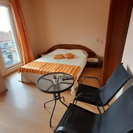 Guest House Sveti Vlas 公寓 圣弗拉斯