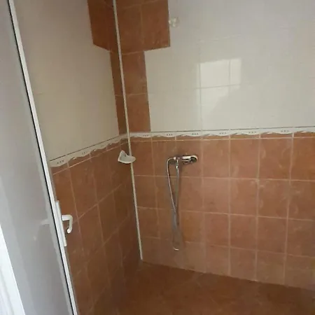 Guest House Sveti Vlas 圣弗拉斯